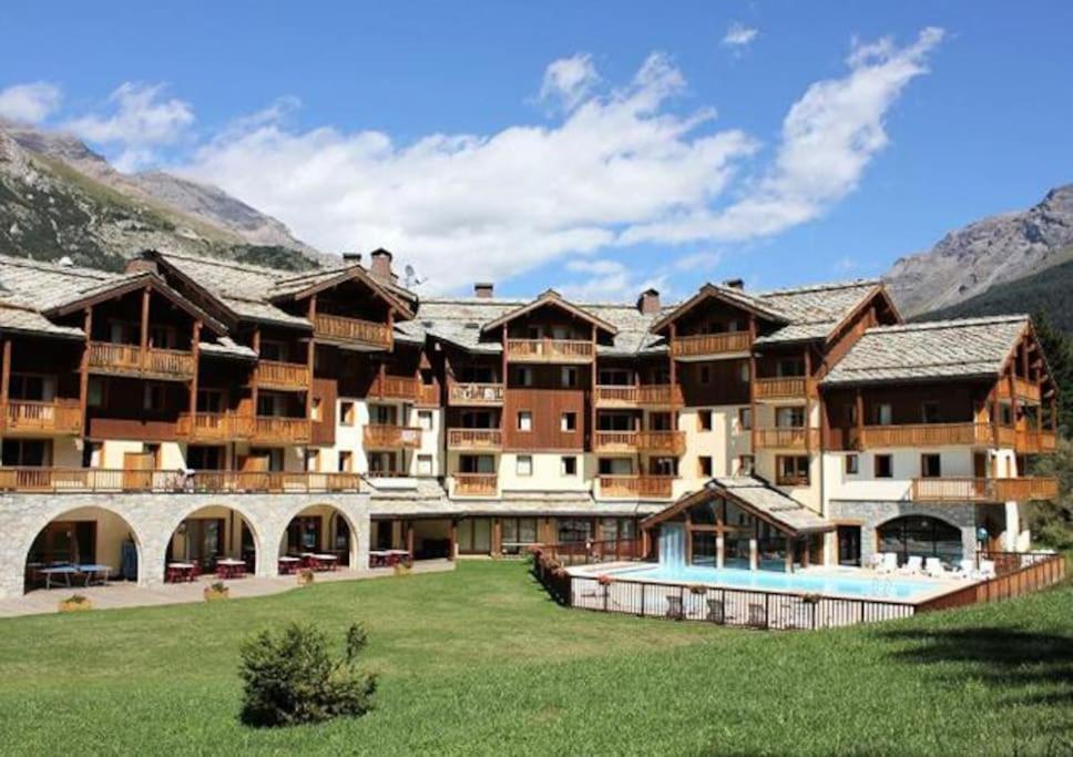 Residences De Luxe Les Alpages Val Cenis - 4 Pers 琴山朗勒堡 外观 照片