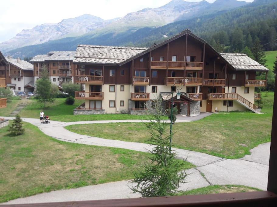 Residences De Luxe Les Alpages Val Cenis - 4 Pers 琴山朗勒堡 外观 照片